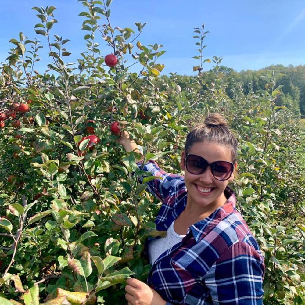 Meet your Posher, Micaela